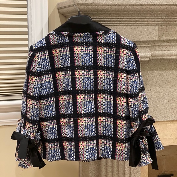 Chanel jacket size 38 - Picture 4 of 8